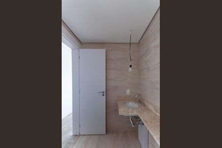 Apartamento à venda com 312m², 3 quartos e 4 vagasBanheiro do quarto 3 Suíte