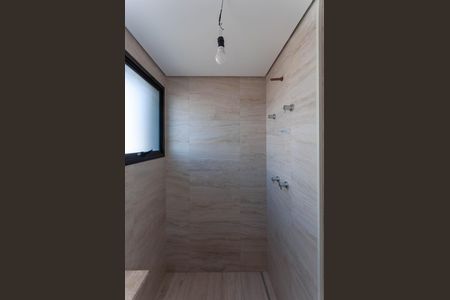 Apartamento à venda com 312m², 3 quartos e 4 vagasBanheiro do quarto 3 Suíte