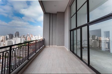 Apartamento à venda com 312m², 3 quartos e 4 vagasVaranda Superior