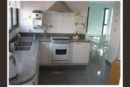 Apartamento à venda com 170m², 4 quartos e 3 vagas