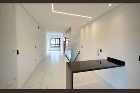 Casa à venda com 177m², 3 quartos e 5 vagas