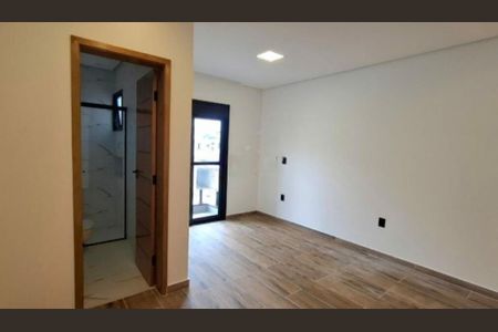 Casa à venda com 177m², 3 quartos e 5 vagas