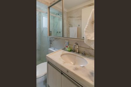 Apartamento à venda com 68m², 2 quartos e 2 vagasBanheiro da Suíte