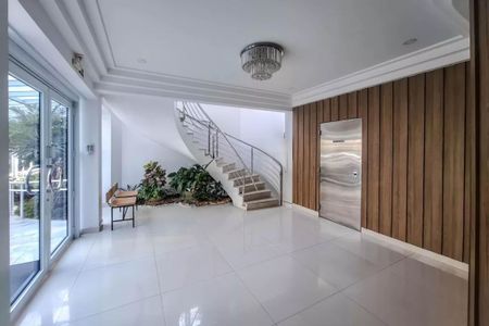 Apartamento à venda com 68m², 2 quartos e 2 vagasÁrea comum - Hall Social