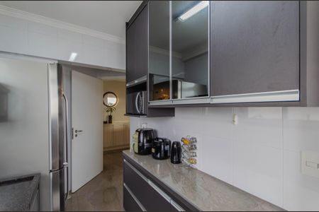 Apartamento à venda com 68m², 2 quartos e 2 vagasCozinha