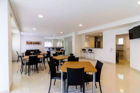 Apartamento à venda com 68m², 2 quartos e 2 vagasÁrea comum - Salão de festas