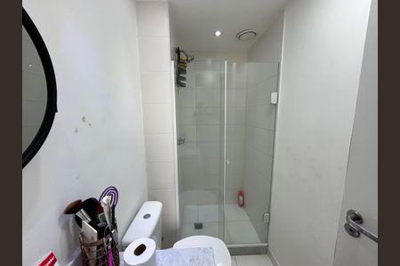 Apartamento à venda com 62m², 2 quartos e 1 vagaBanheiro Social