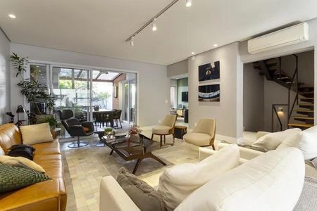 Casa de condomínio à venda com 324m², 4 quartos e 5 vagas