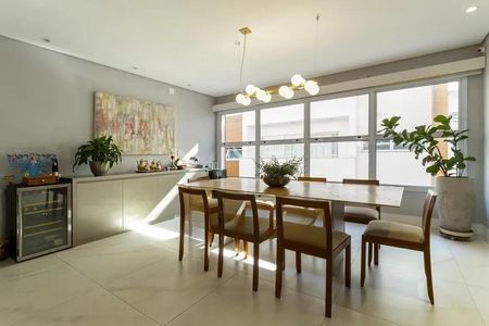 Casa de condomínio à venda com 324m², 4 quartos e 5 vagas