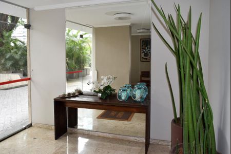 Apartamento para alugar com 110m², 3 quartos e 1 vagaHall de entrada
