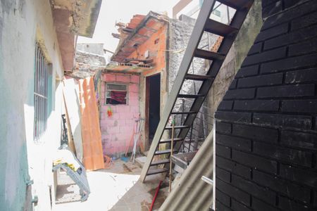 Casa à venda com 250m², 2 quartos e 3 vagasQuintal