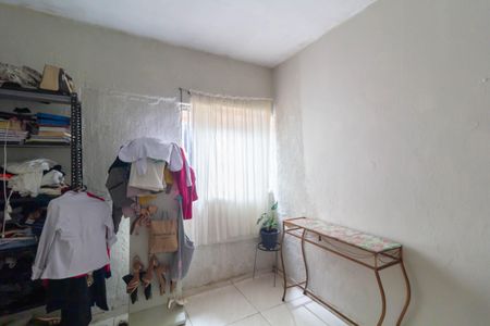 Casa à venda com 250m², 2 quartos e 3 vagasQuarto 2