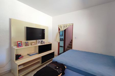 Casa à venda com 170m², 3 quartos e 4 vagas Casa à venda com 170m², 3 quartos e 4 vagasSala