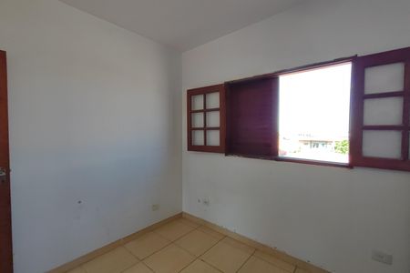Casa à venda com 170m², 3 quartos e 4 vagas Casa à venda com 170m², 3 quartos e 4 vagasQuarto 3