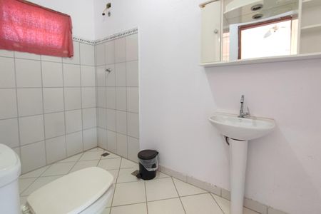 Casa à venda com 170m², 3 quartos e 4 vagas Casa à venda com 170m², 3 quartos e 4 vagasBanheiro Suíte