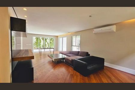 Casa de condomínio à venda com 445m², 4 quartos e 5 vagas