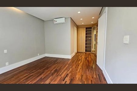 Casa de condomínio à venda com 445m², 4 quartos e 5 vagas