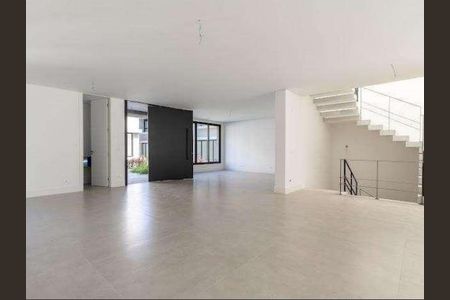 Casa de condomínio à venda com 845m², 4 quartos e 6 vagas