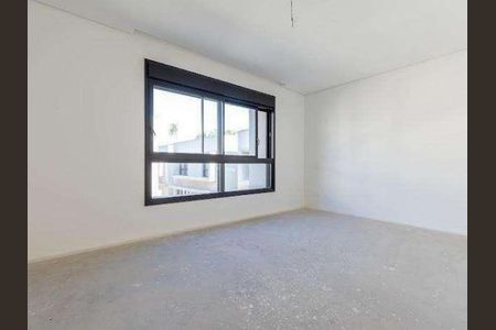 Casa de condomínio à venda com 845m², 4 quartos e 6 vagas