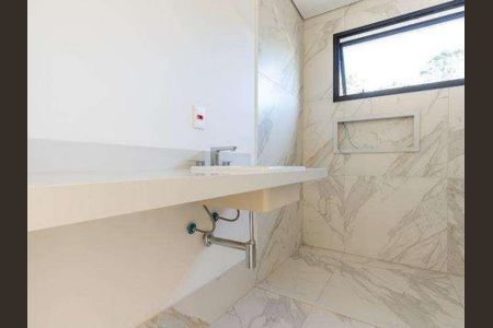 Casa de condomínio à venda com 845m², 4 quartos e 6 vagas