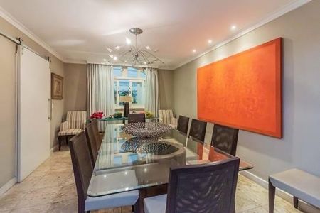 Casa à venda com 430m², 4 quartos e sem vaga