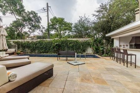 Casa à venda com 430m², 4 quartos e sem vaga