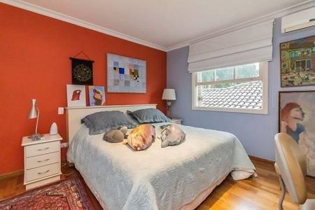 Casa à venda com 430m², 4 quartos e sem vaga