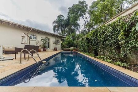 Casa à venda com 430m², 4 quartos e sem vaga