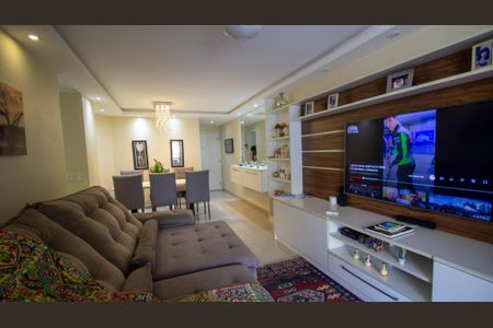 Apartamento à venda com 121m², 3 quartos e 2 vagasSala