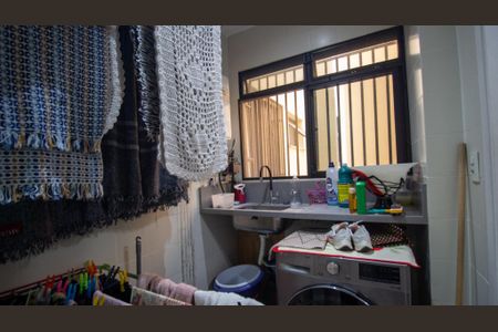 Apartamento à venda com 121m², 3 quartos e 2 vagasCozinha e Área de Serviço