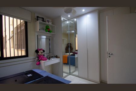 Apartamento à venda com 121m², 3 quartos e 2 vagasQuarto 2