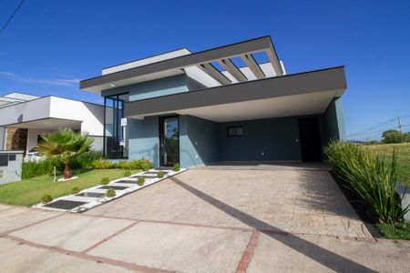 Casa de condomínio para alugar com 180m², 3 quartos e 4 vagas Casa de condomínio para alugar com 180m², 3 quartos e 4 vagasFachada da Casa