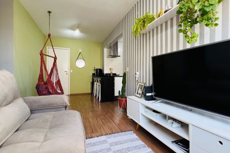 Apartamento para alugar com 63m², 2 quartos e 1 vaga Apartamento para alugar com 63m², 2 quartos e 1 vagaSala