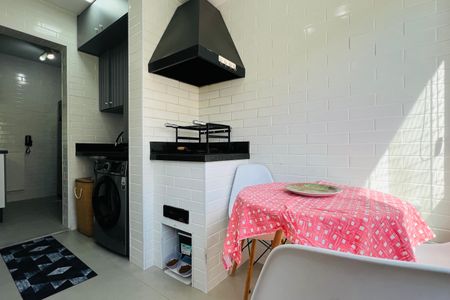 Apartamento para alugar com 63m², 2 quartos e 1 vaga Apartamento para alugar com 63m², 2 quartos e 1 vagaCozinha e Área de Serviço