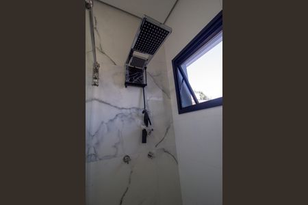 Casa de condomínio para alugar com 300m², 4 quartos e 4 vagasBanheiro da Suíte 3