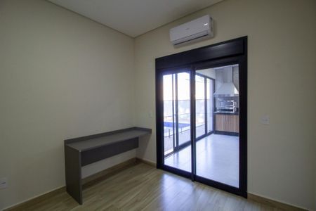 Casa de condomínio para alugar com 300m², 4 quartos e 4 vagasQuarto