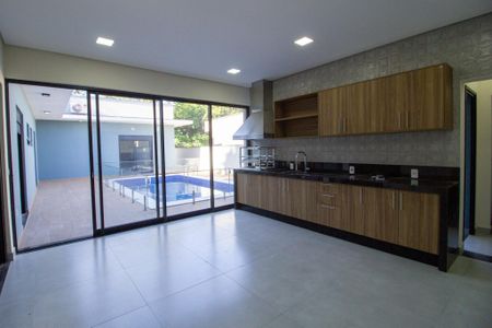 Casa de condomínio para alugar com 300m², 4 quartos e 4 vagasÁrea gourmet