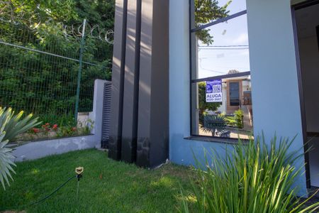 Casa de condomínio para alugar com 300m², 4 quartos e 4 vagasFachada