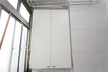 Apartamento à venda com 66m², 3 quartos e 1 vagaÁrea de Serviço