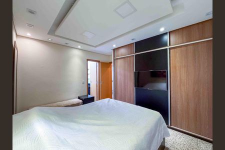 Apartamento à venda com 102m², 3 quartos e 1 vagaQuarto 1 - Suíte