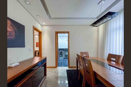 Apartamento à venda com 102m², 3 quartos e 1 vagaCopa