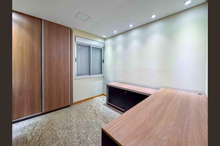 Apartamento à venda com 102m², 3 quartos e 1 vagaQuarto 3