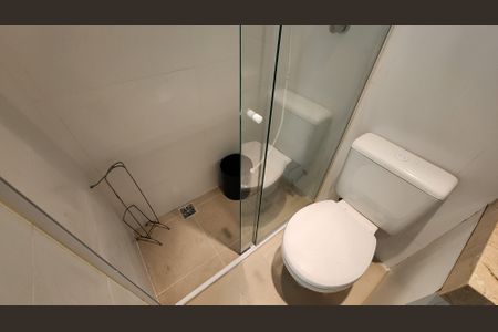 Apartamento para alugar com 360m², 4 quartos e 4 vagasBanheiro de serviço