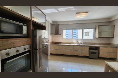 Apartamento para alugar com 360m², 4 quartos e 4 vagasCozinha