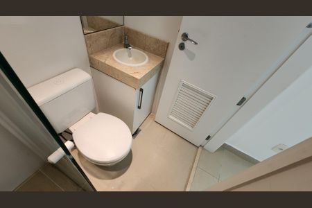 Apartamento para alugar com 360m², 4 quartos e 4 vagasBanheiro de serviço