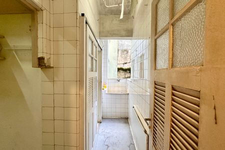 Apartamento à venda com 80m², 2 quartos e sem vaga Apartamento à venda com 80m², 2 quartos e sem vagaÁrea de Serviço