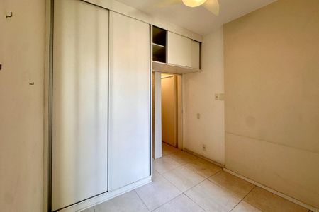 Apartamento à venda com 80m², 2 quartos e sem vaga Apartamento à venda com 80m², 2 quartos e sem vaga Suíte