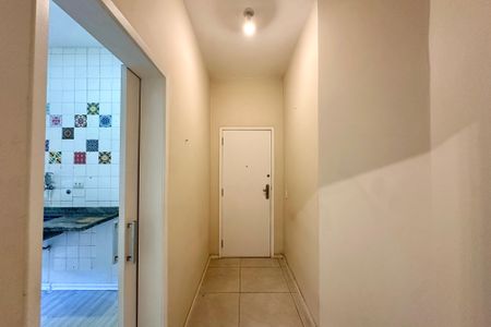 Apartamento à venda com 80m², 2 quartos e sem vaga Apartamento à venda com 80m², 2 quartos e sem vagaSala
