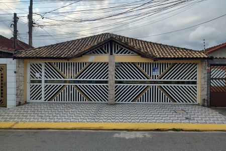 Casa de condomínio para alugar com 38m², 1 quarto e 1 vaga Casa de condomínio para alugar com 38m², 1 quarto e 1 vagaFachada