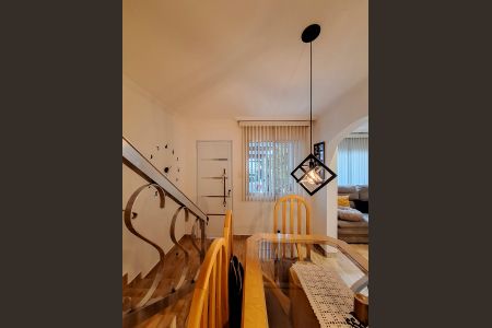 Casa à venda com 149m², 3 quartos e 2 vagasSala